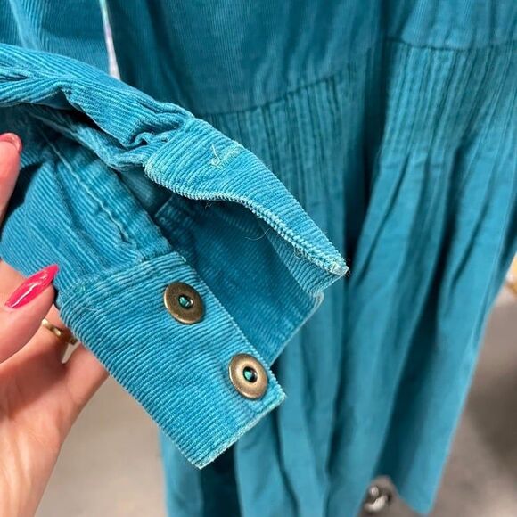 Turquoise Dress Size Medium by Alain Toussaint - Elegant & Chic! - Picture 3 of 6